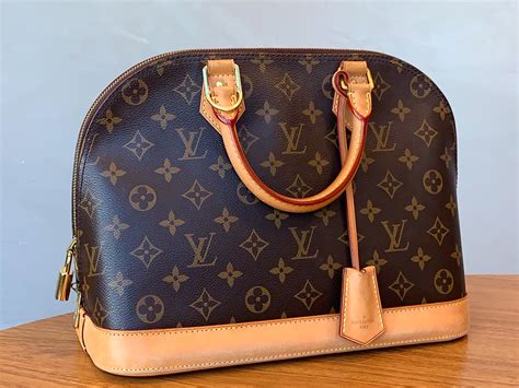 quanto custa uma bolsa louis vuitton|Louis Vuitton handbags.